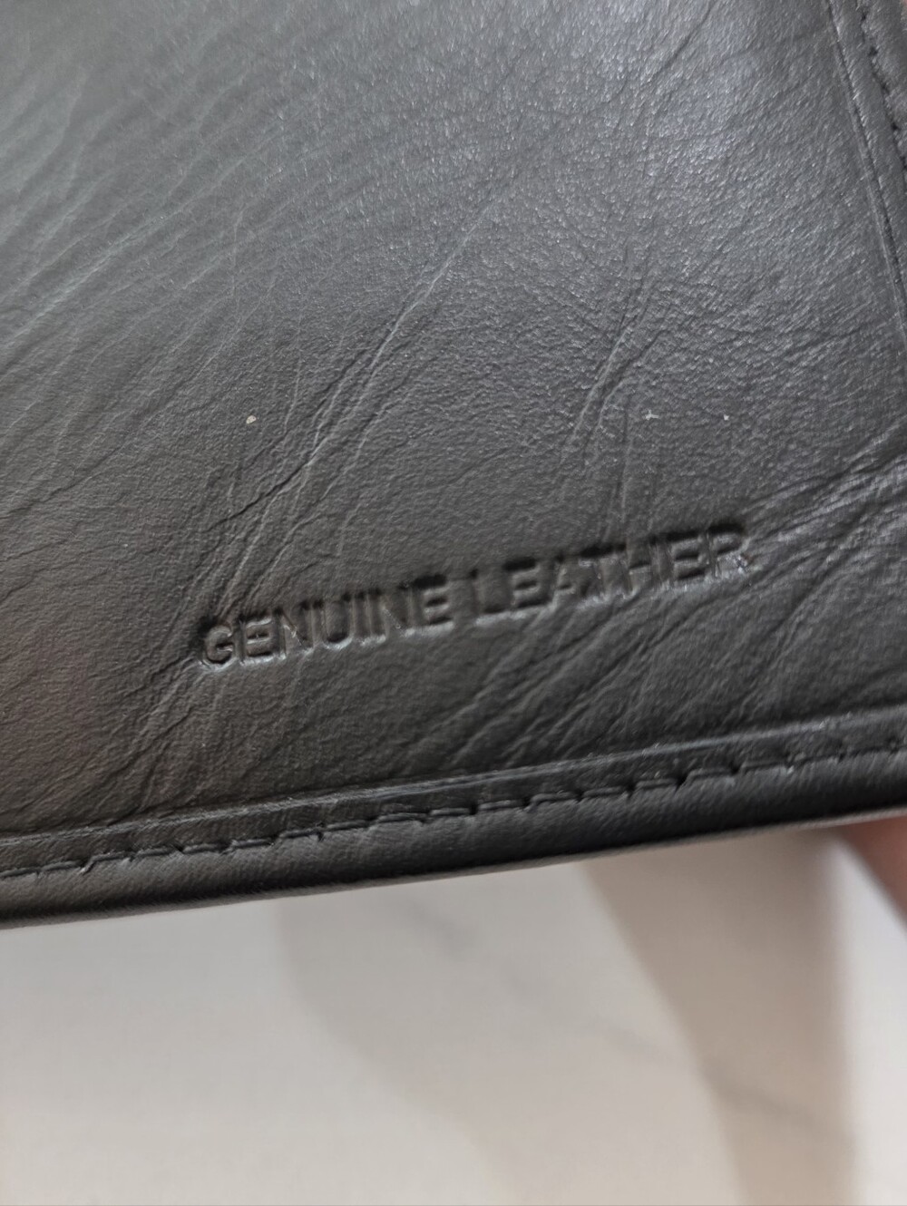 Leather Travel Wallet with RFID Protection - Black 100% Leather. - Picture 8 of 15